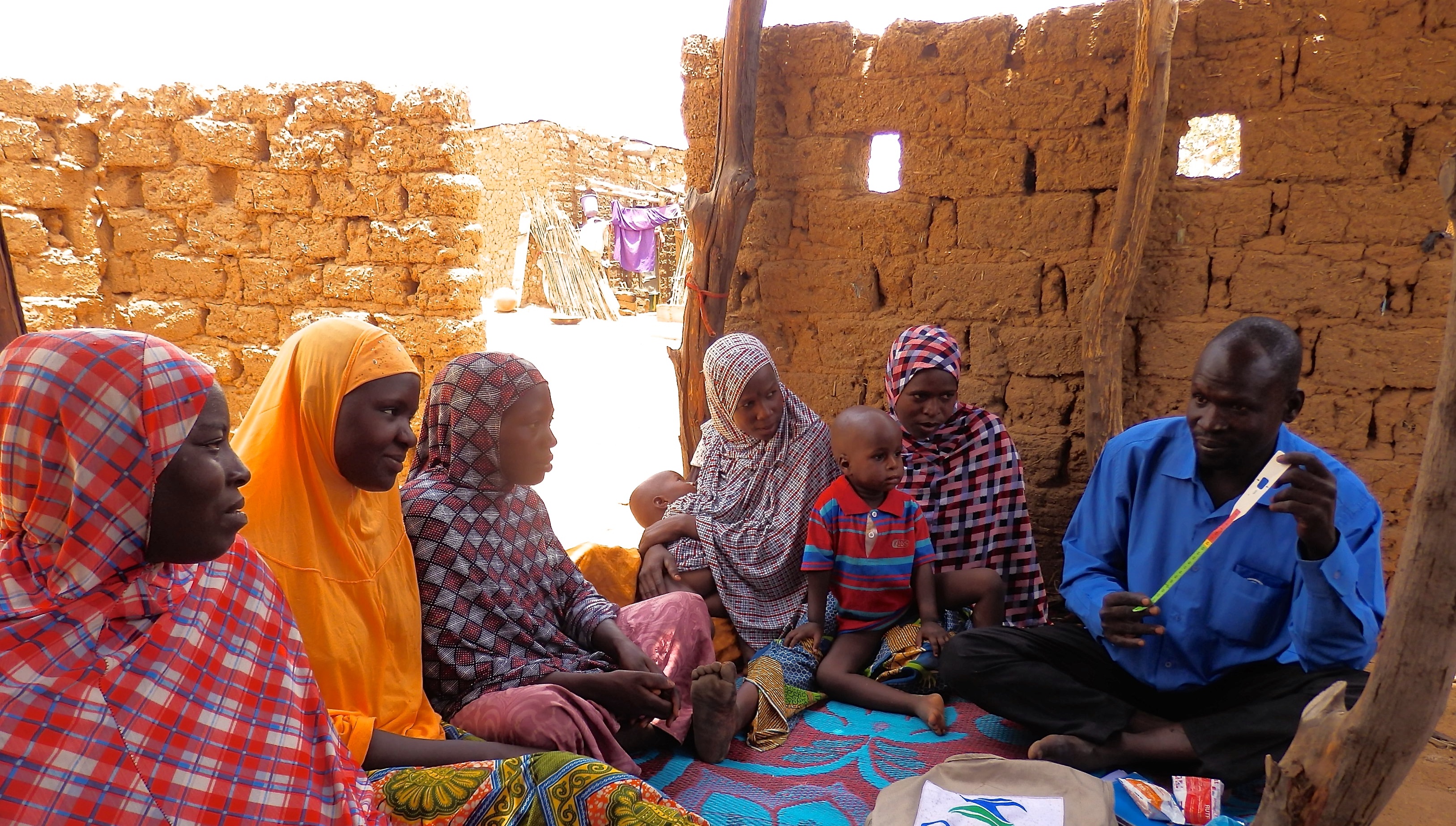 Interventions in Mali to ensure health care and combat child malnutrition